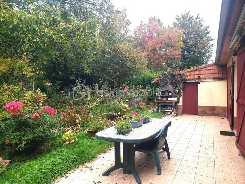 Maison traditionnelle - 120 m² - 8 pièces