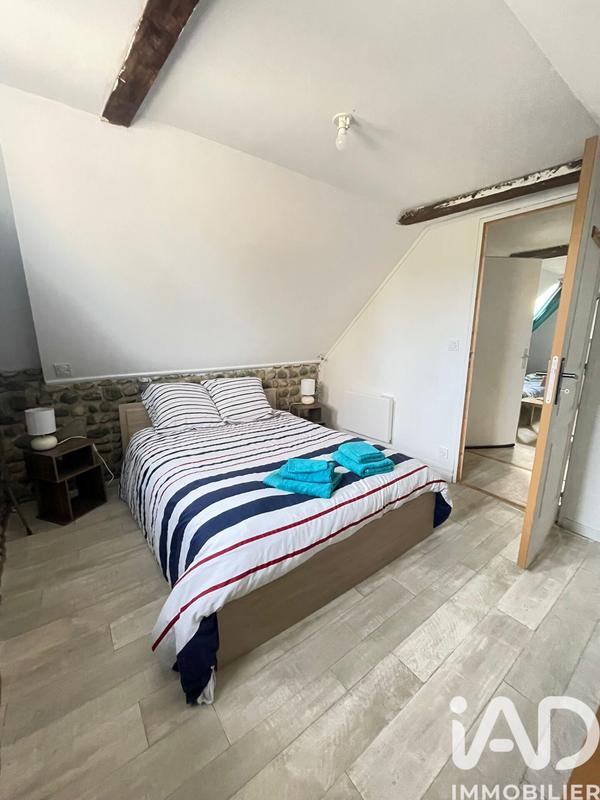 Maison - 207 m² - 4 pièces