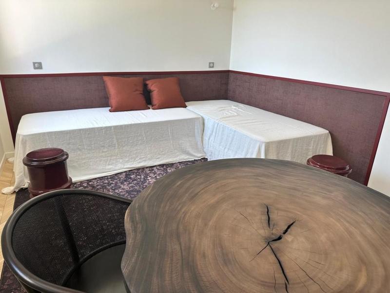 Villa - 353 m² - 8 pièces