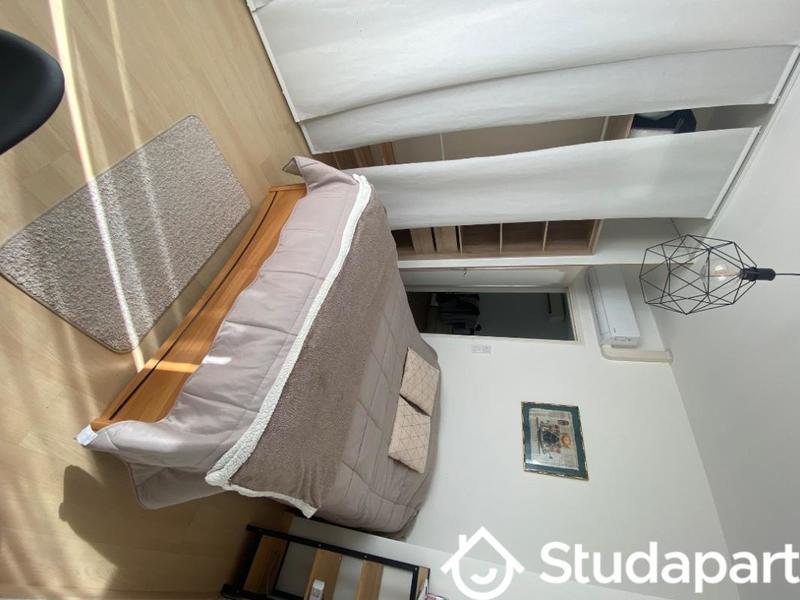 Chambre - 15 m² - 1 pièce