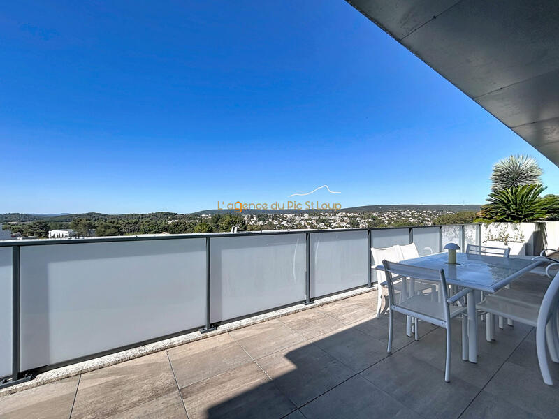 Appartement - 123 m² - 4 pièces