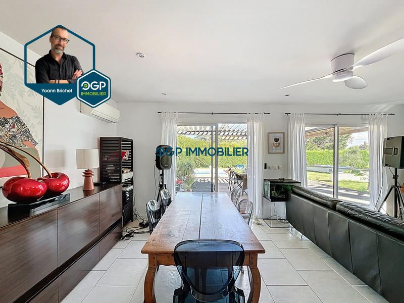 Villa - 160 m² - 6 pièces