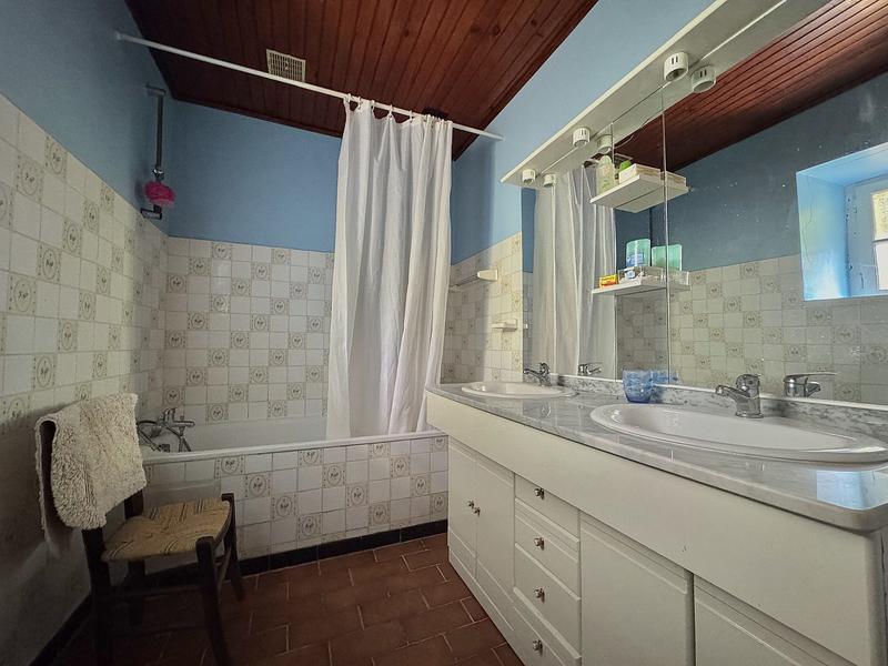 Maison traditionnelle - 67 m² - 4 pièces