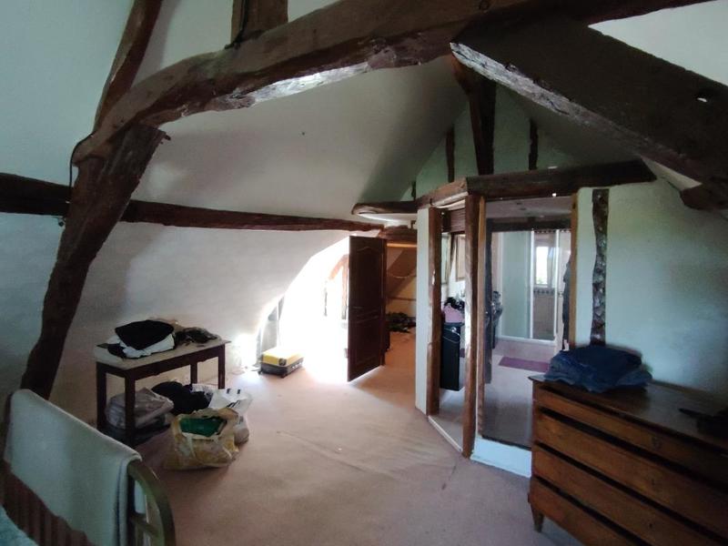 Maison - 240 m² - 4 pièces