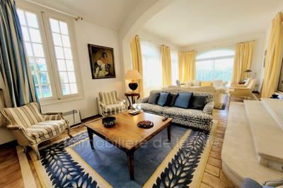 Maison de maîtres - 232 m² - 8 pièces