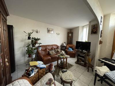 Maison traditionnelle - 116 m² - 7 pièces