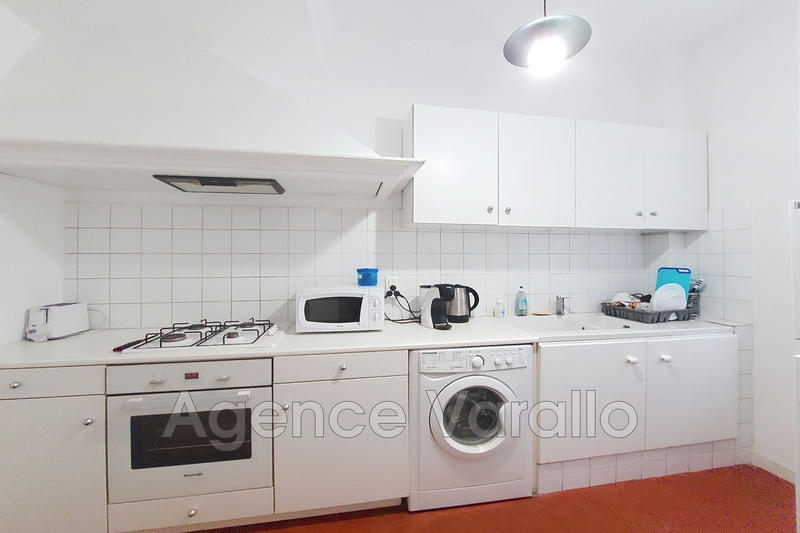 Maison - 207 m² - 8 pièces