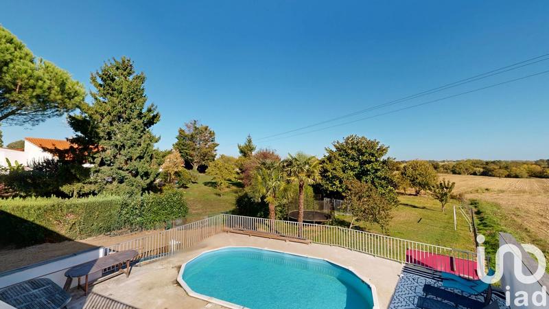 Maison - 213 m² - 9 pièces