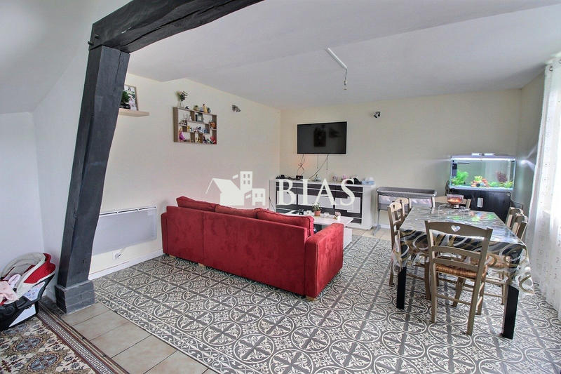 Maison - 105 m² - 4 pièces