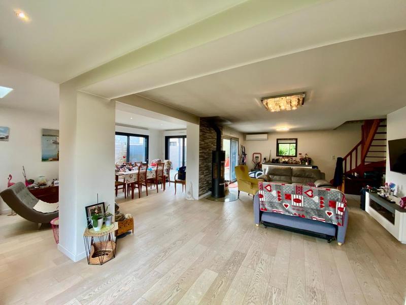 Maison - 135 m² - 5 pièces