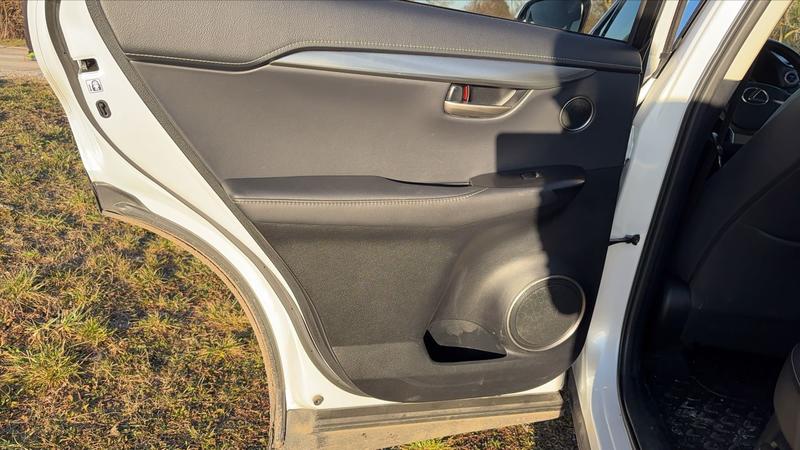 Lexus Nx 2.5 Vvt-i 197 300h E-Cvt Luxe - Automatique Entretien constructeur