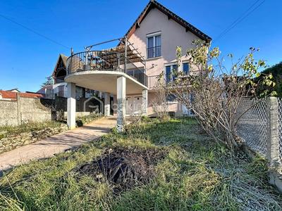 Villa - 160 m² - 8 pièces