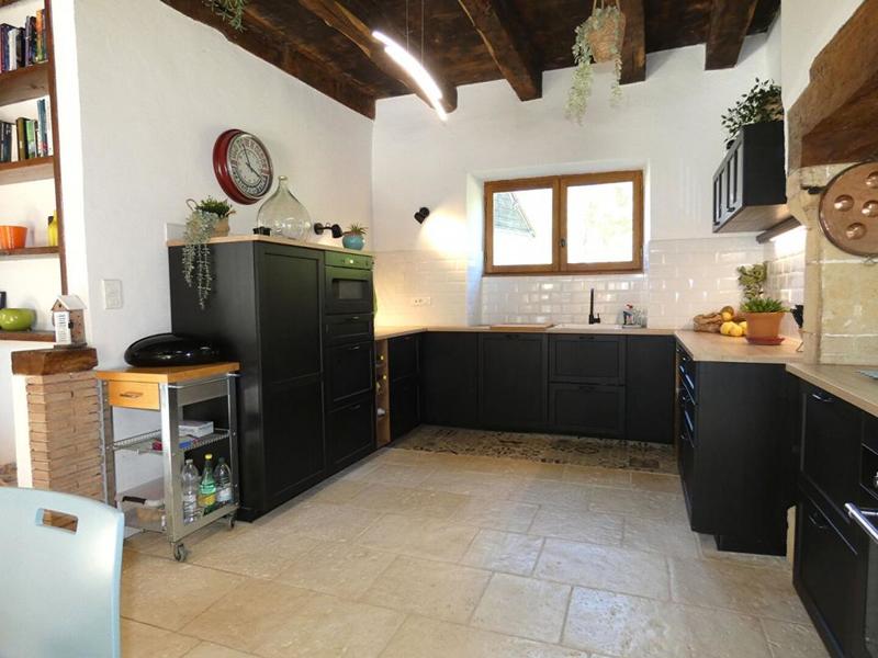 Maison - 260 m² - 6 pièces