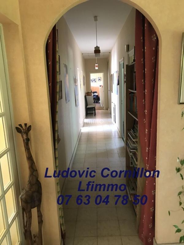 Maison - 207 m² - 11 pièces