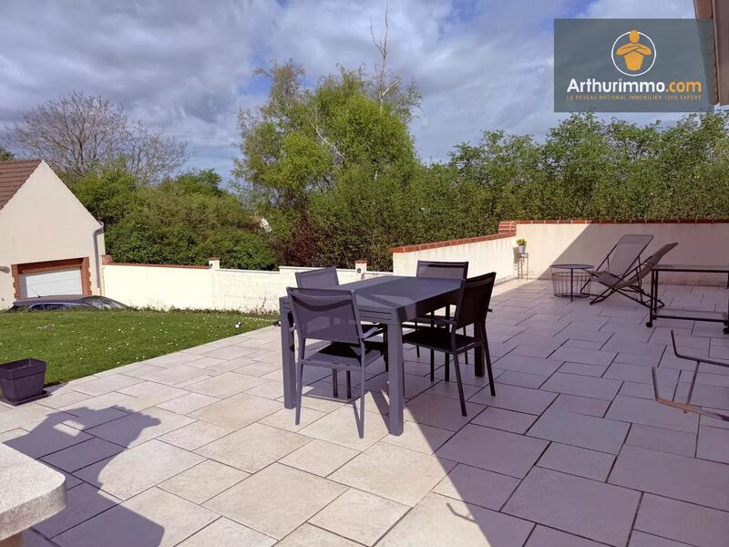 Maison - 92 m² - 5 pièces