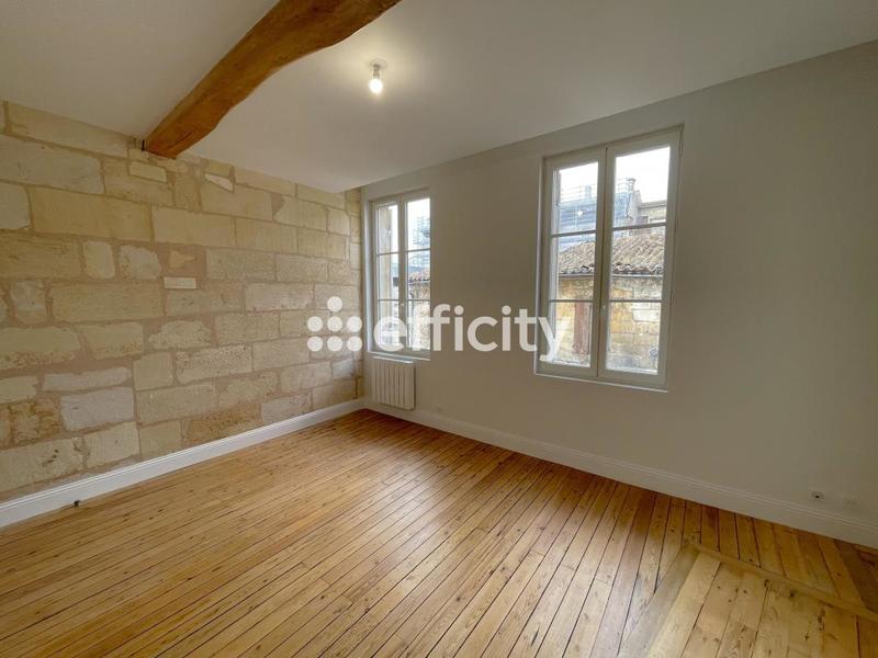 Maison - 83 m² - 3 pièces