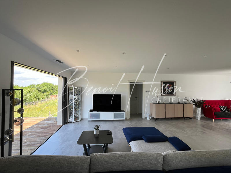 Maison - 157 m² - 5 pièces