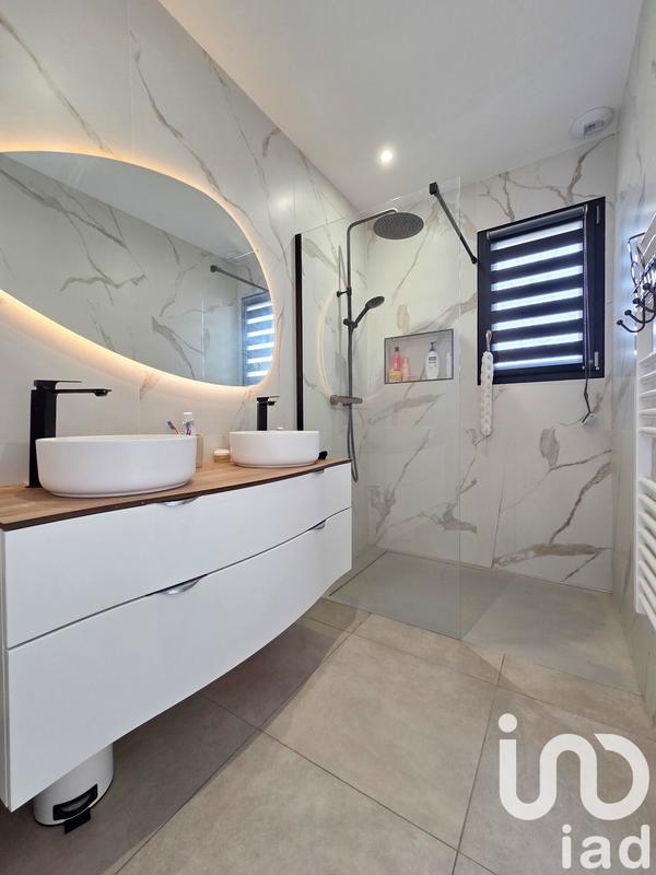 Maison - 126 m² - 4 pièces