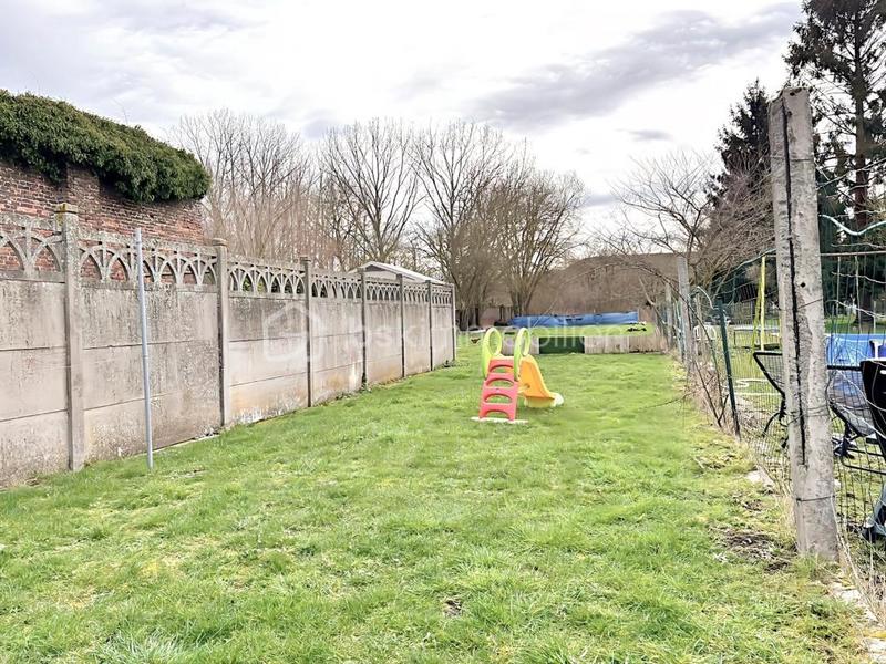 Maison de ville - 87 m² - 4 pièces