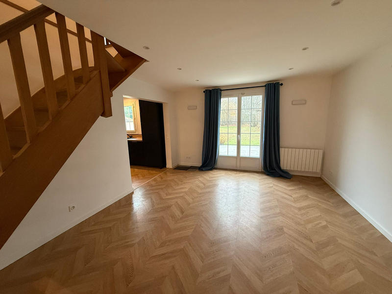 Maison - 160 m² - 9 pièces