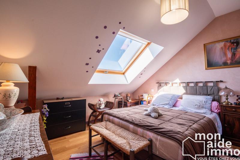 Appartement - 83 m² - 4 pièces