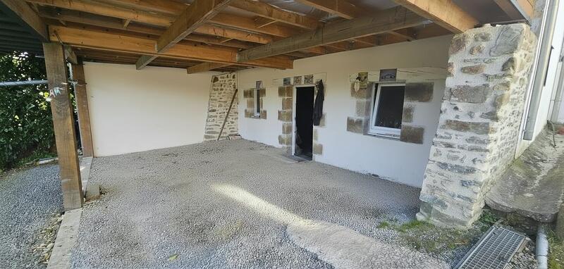 Maison - 102 m² - 4 pièces