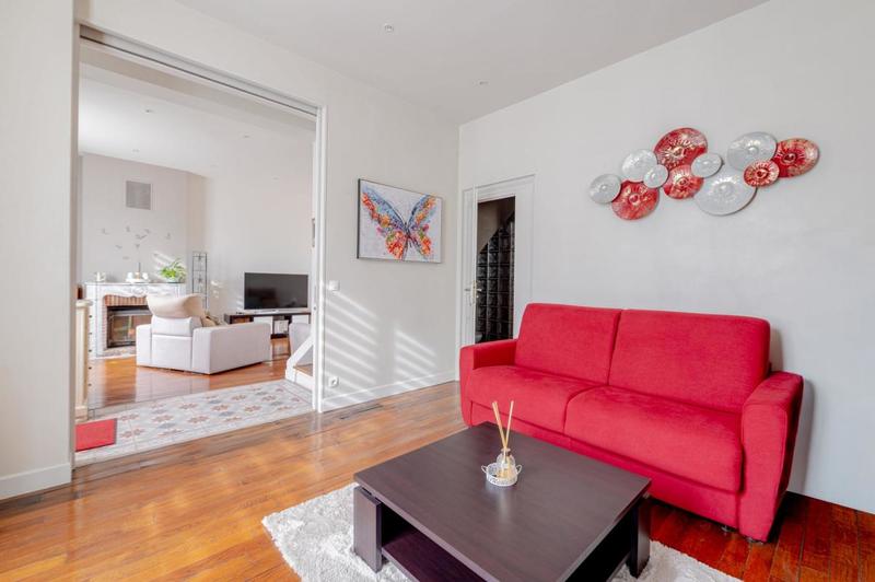 Maison - 190 m² - 7 pièces