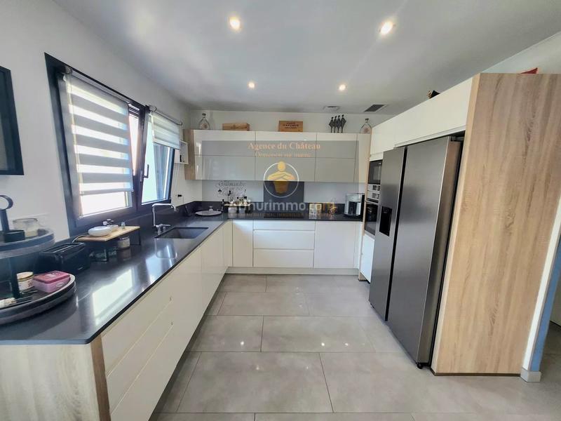 Maison - 155 m² - 6 pièces