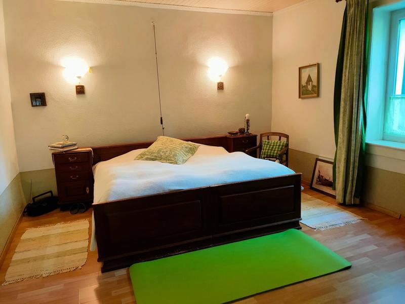 Maison - 241 m² - 8 pièces