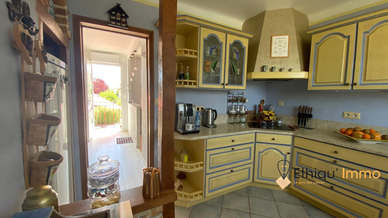 Maison - 107 m² - 6 pièces