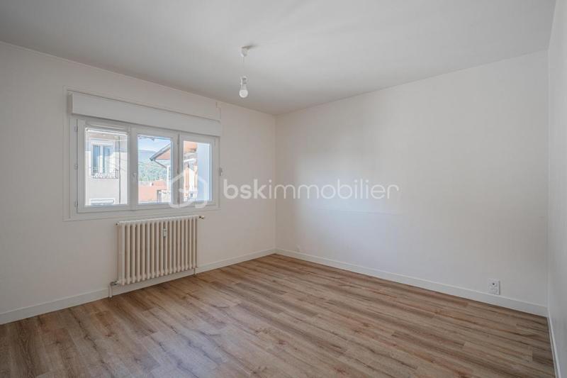Appartement - 122 m² - 4 pièces