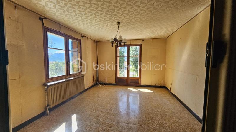 Maison - 142 m² - 5 pièces