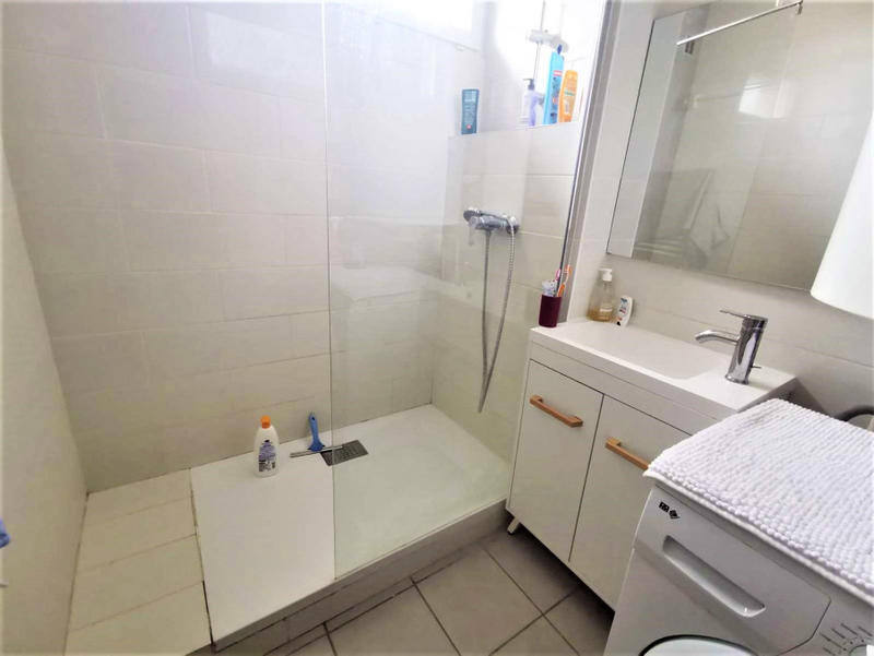 Appartement - 98 m² - 6 pièces