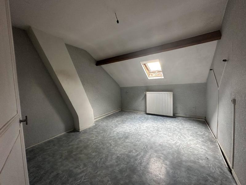 Maison - 111 m² - 6 pièces