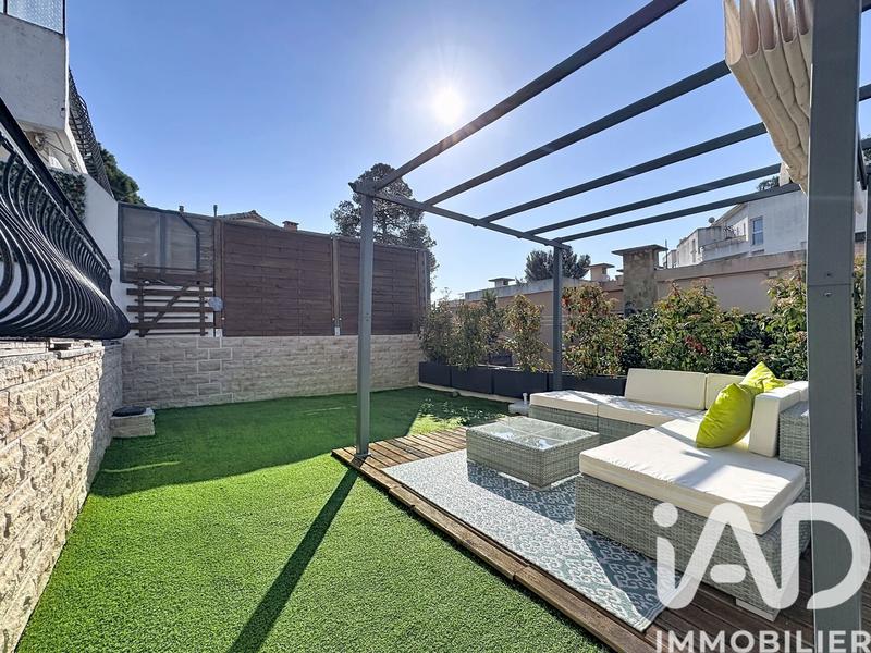 Maison de ville - 92 m² - 4 pièces