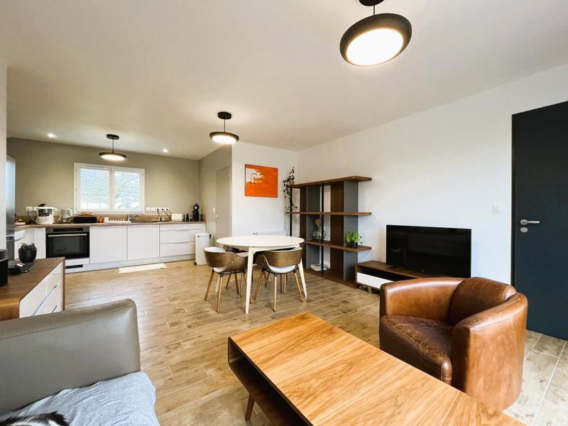 Maison - 72 m² - 4 pièces