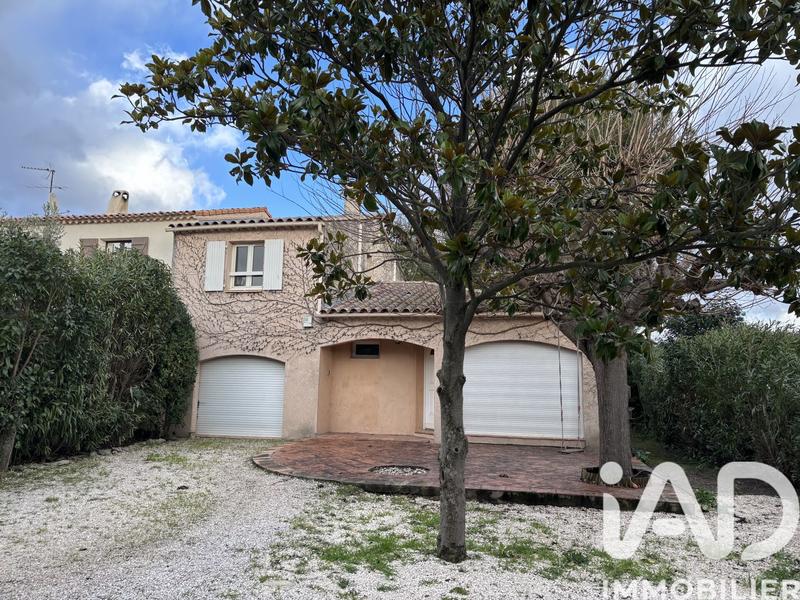 Maison - 98 m² - 4 pièces