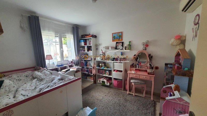 Villa - 145 m² - 6 pièces