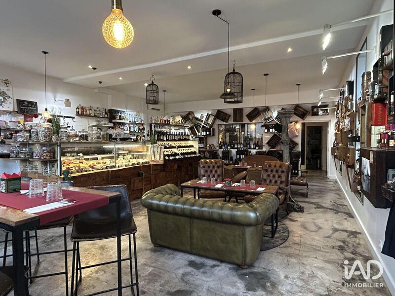 Local commercial - 105 m²