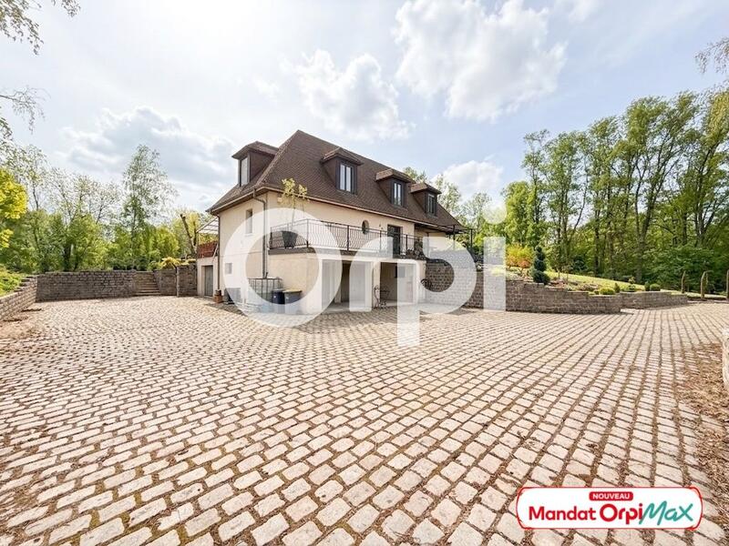 Maison - 173 m² - 5 pièces