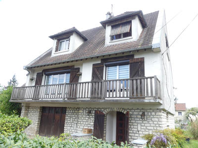 Maison - 121 m² - 4 pièces