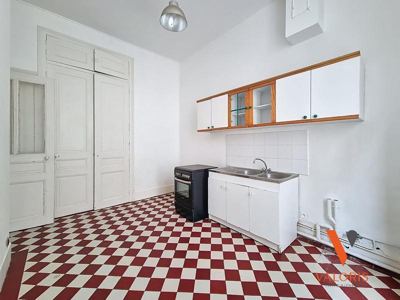 Appartement - 170 m² - 6 pièces