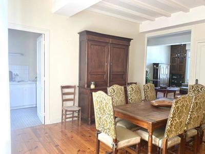 Appartement - 121 m² - 3 pièces