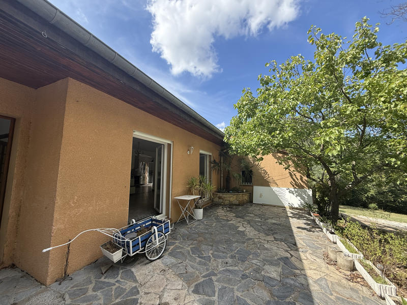 Maison - 104 m² - 4 pièces