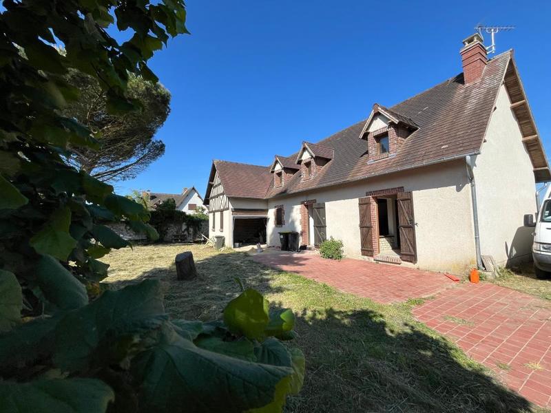 Maison - 107 m² - 4 pièces