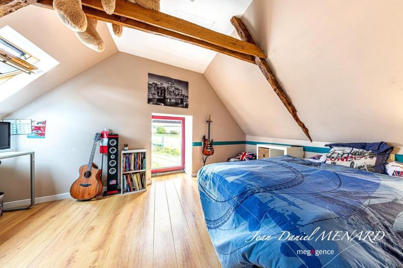 Maison en pierre - 215 m² - 7 pièces