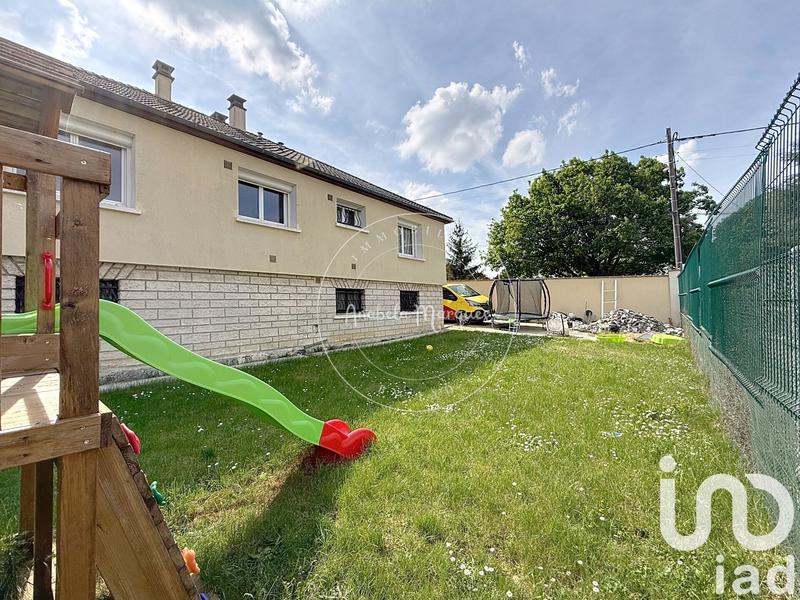 Maison - 137 m² - 5 pièces