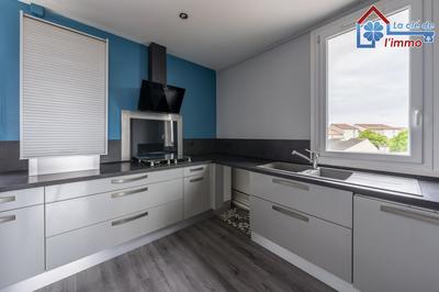 Appartement - 74 m² - 3 pièces