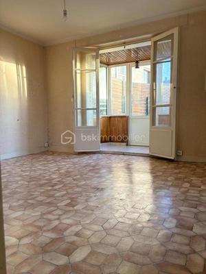 Maison de ville - 59 m² - 3 pièces