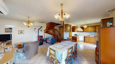 Maison - 84 m² - 4 pièces